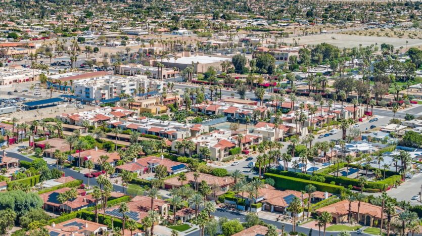 1411 N Sunrise Way  Unit 18 - Palm Springs - California - 2 bed, 2 bath rental property