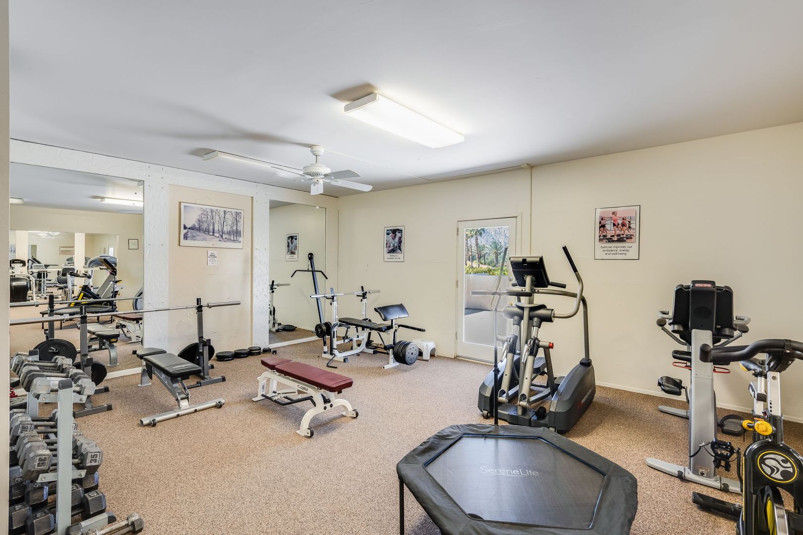 1411 N Sunrise Way  Unit 18 - Palm Springs - California - 2 bed, 2 bath rental property