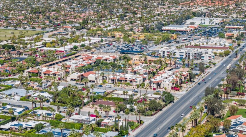 1411 N Sunrise Way  Unit 18 - Palm Springs - California - 2 bed, 2 bath rental property