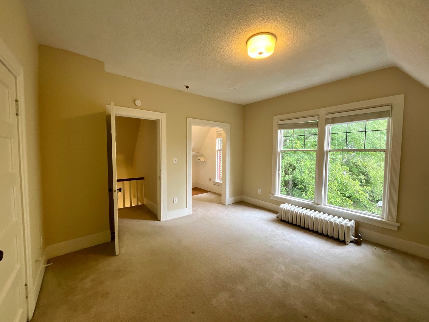 1425 32nd Ave S - Seattle - Washington - 3 bed, 2 bath rental property