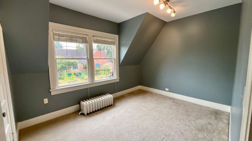 1425 32nd Ave S - Seattle - Washington - 3 bed, 2 bath rental property