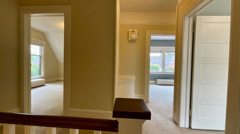 1425 32nd Ave S - Seattle - Washington - 3 bed, 2 bath rental property