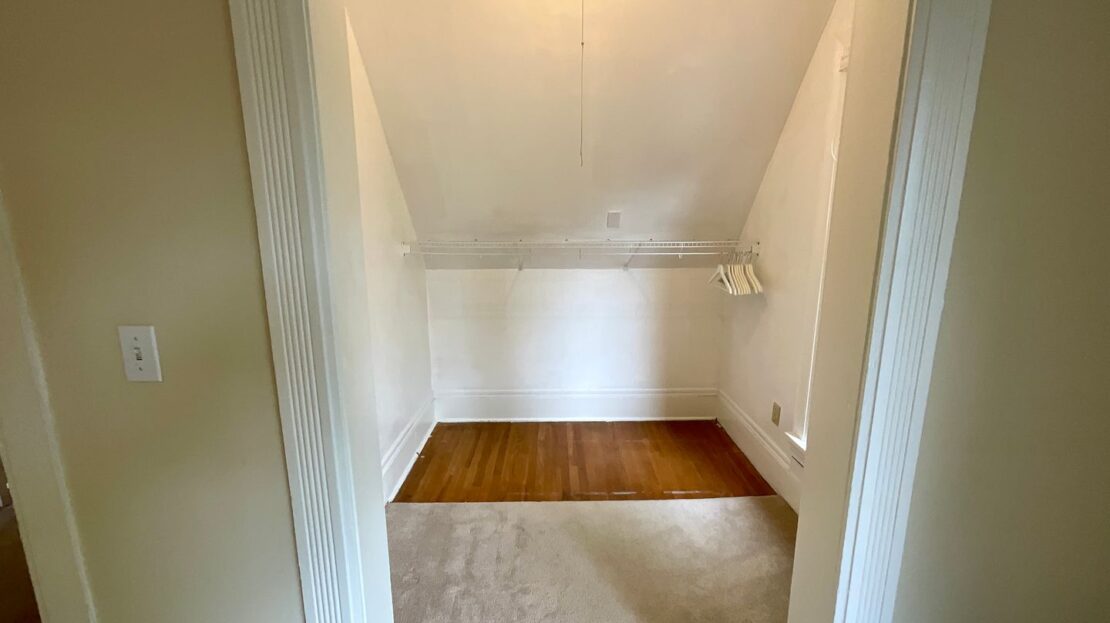 1425 32nd Ave S - Seattle - Washington - 3 bed, 2 bath rental property