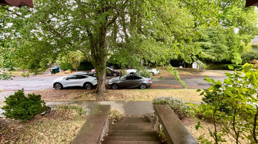 1425 32nd Ave S - Seattle - Washington - 3 bed, 2 bath rental property