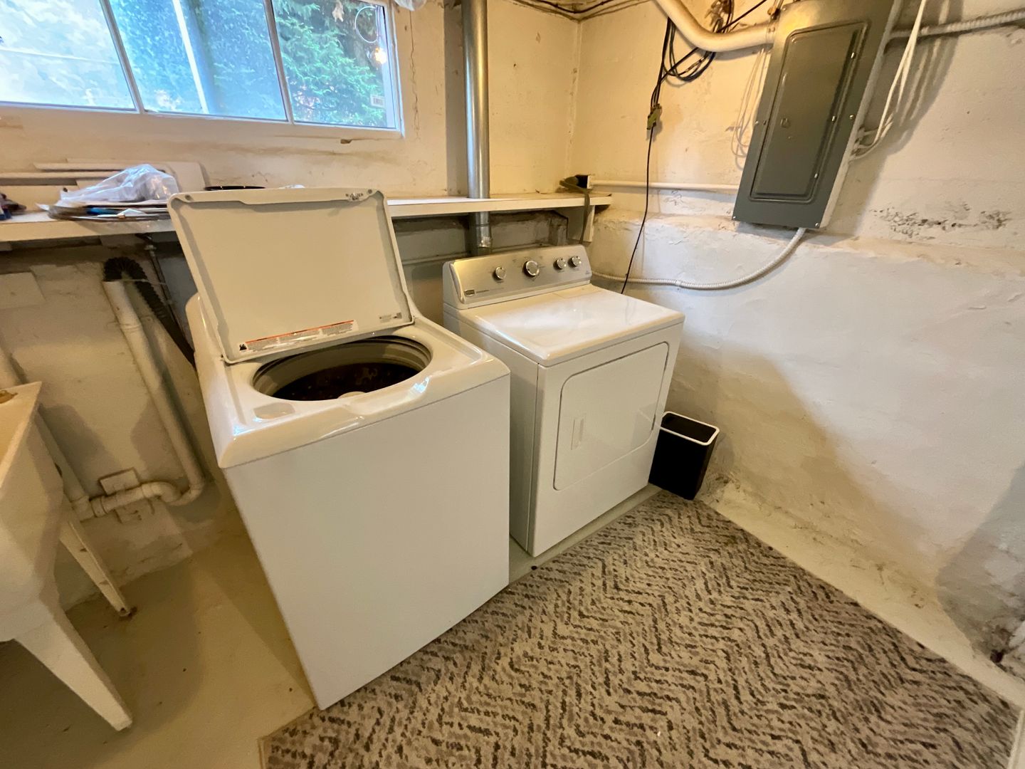 1425 32nd Ave S - Seattle - Washington - 3 bed, 2 bath rental property