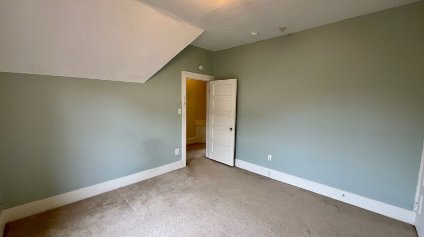 1425 32nd Ave S - Seattle - Washington - 3 bed, 2 bath rental property