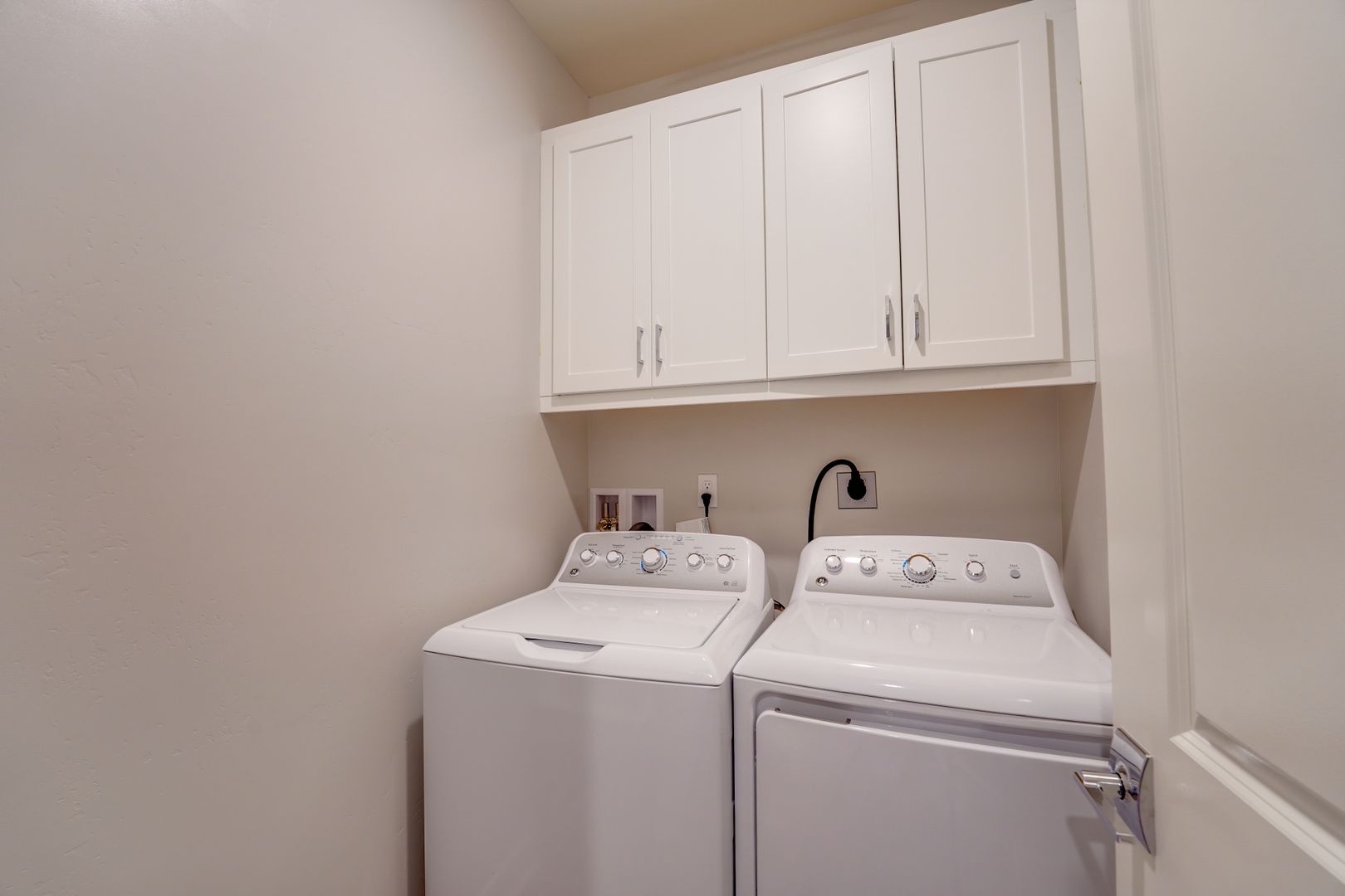 143 Avenida Chapala, Unit 102 - San Marcos - California - 3 bed, 2.5 bath rental property