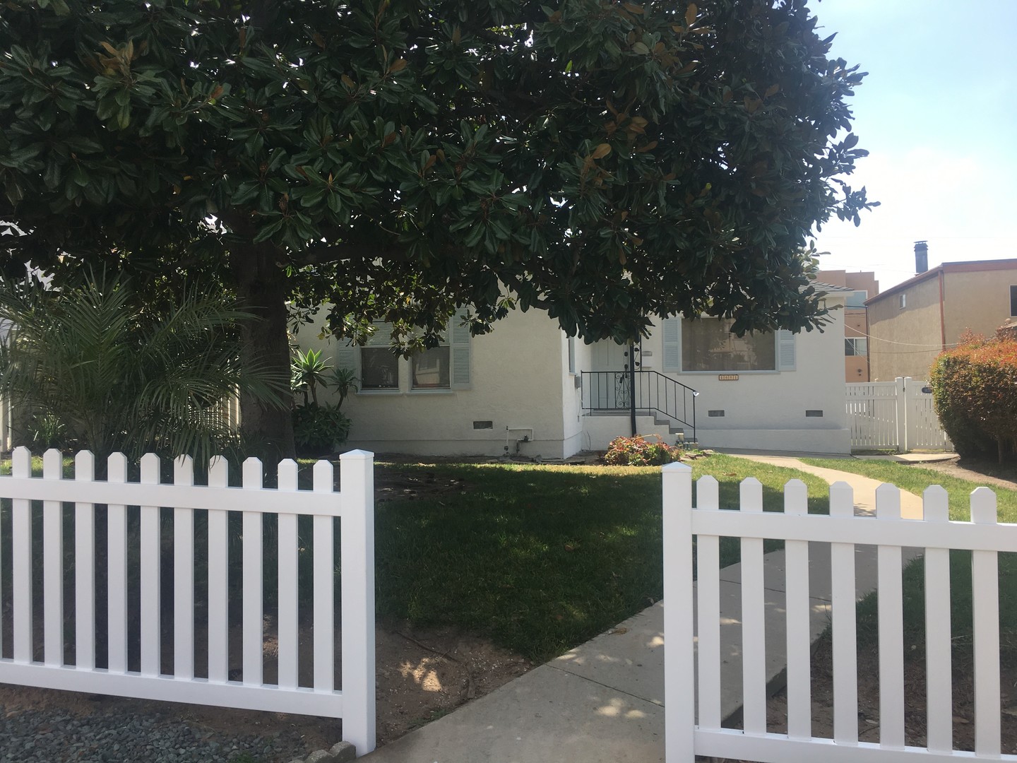 1451-1451 1/2 A & B Hornblend St - San Diego - California - 3 bed, 2 bath rental property