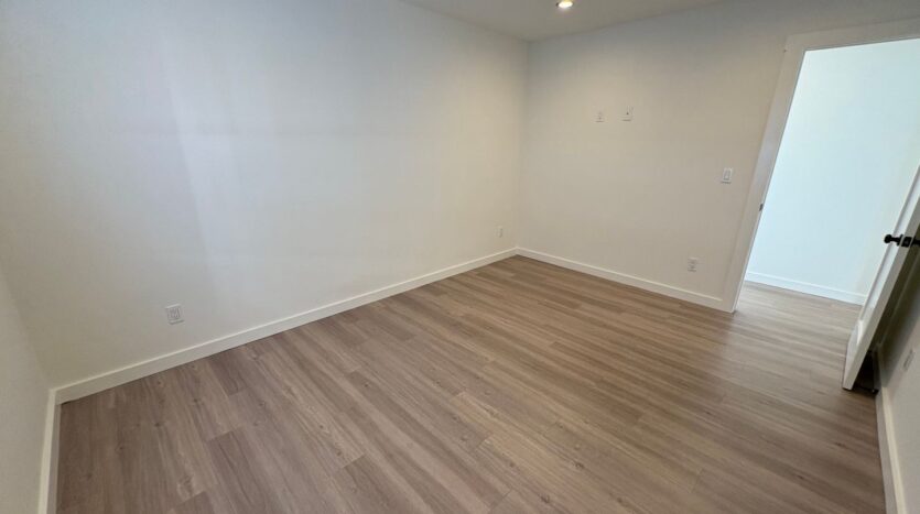 1451-1451 1/2 A & B Hornblend St - San Diego - California - 3 bed, 2 bath rental property