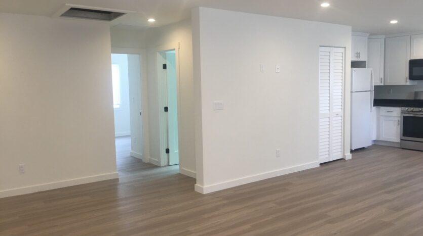 1451-1451 1/2 A & B Hornblend St - San Diego - California - 3 bed, 2 bath rental property