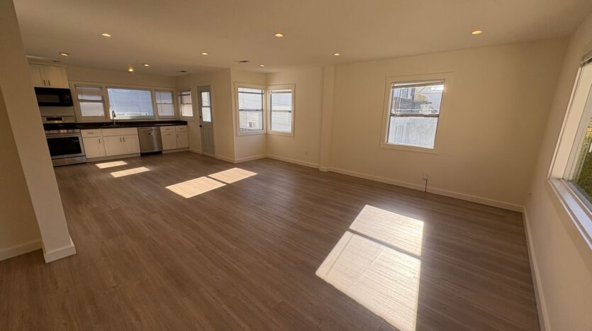 1451-1451 1/2 A & B Hornblend St - San Diego - California - 3 bed, 2 bath rental property