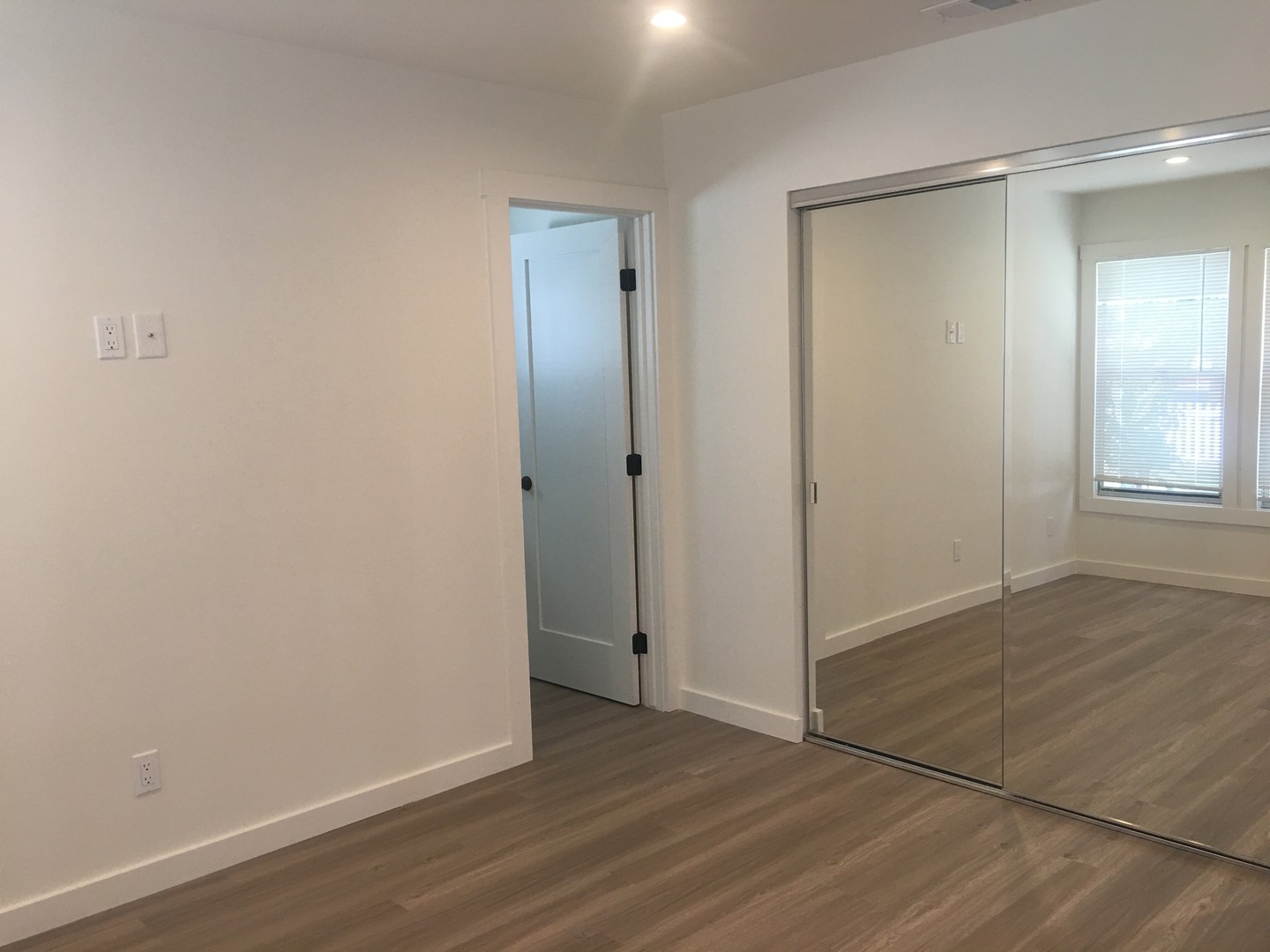 1451-1451 1/2 A & B Hornblend St - San Diego - California - 3 bed, 2 bath rental property