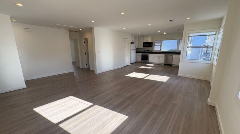 1451-1451 1/2 A & B Hornblend St - San Diego - California - 3 bed, 2 bath rental property