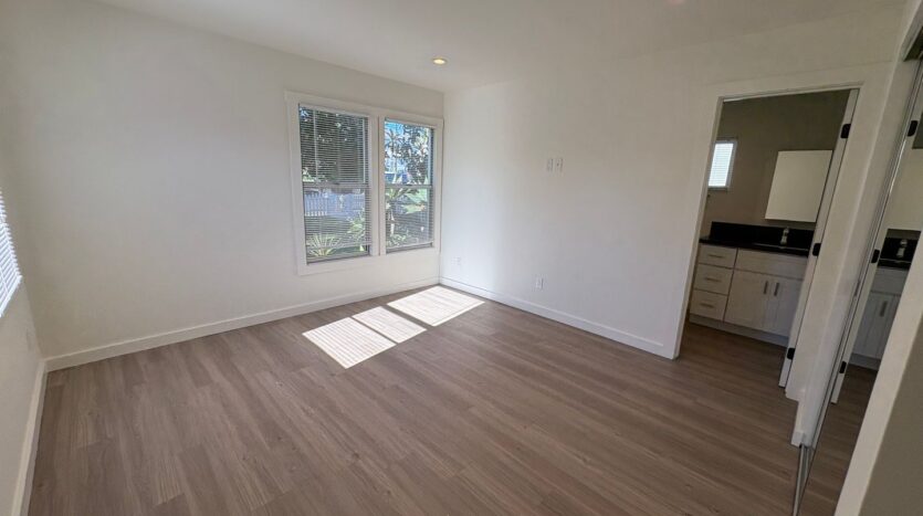 1451-1451 1/2 A & B Hornblend St - San Diego - California - 3 bed, 2 bath rental property