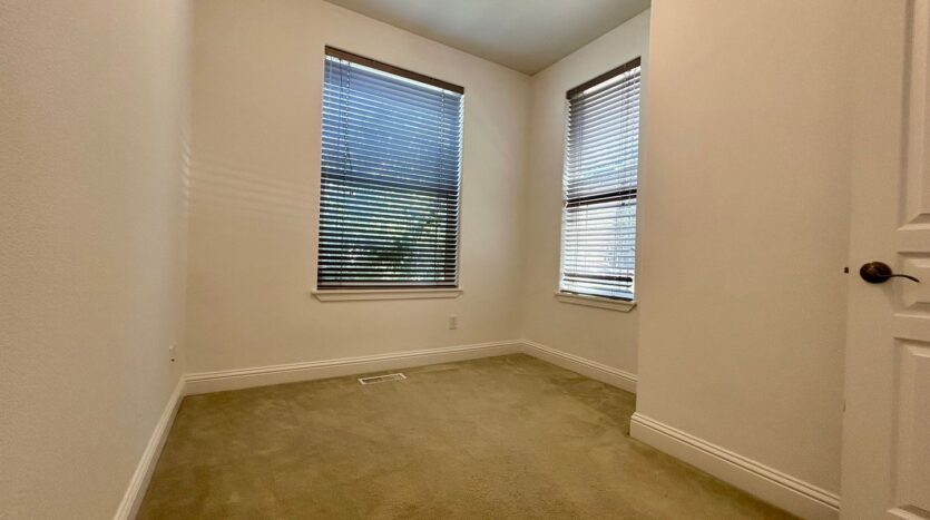 14714 NE 23rd Ave - Vancouver - Washington - 4 bed, 2.5 bath rental property