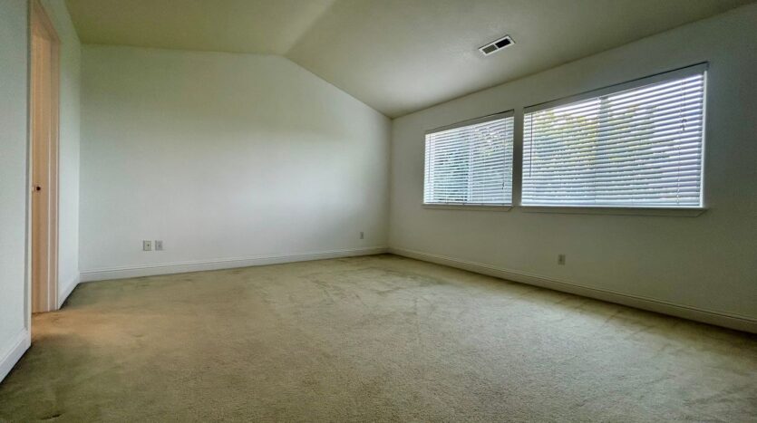 14714 NE 23rd Ave - Vancouver - Washington - 4 bed, 2.5 bath rental property