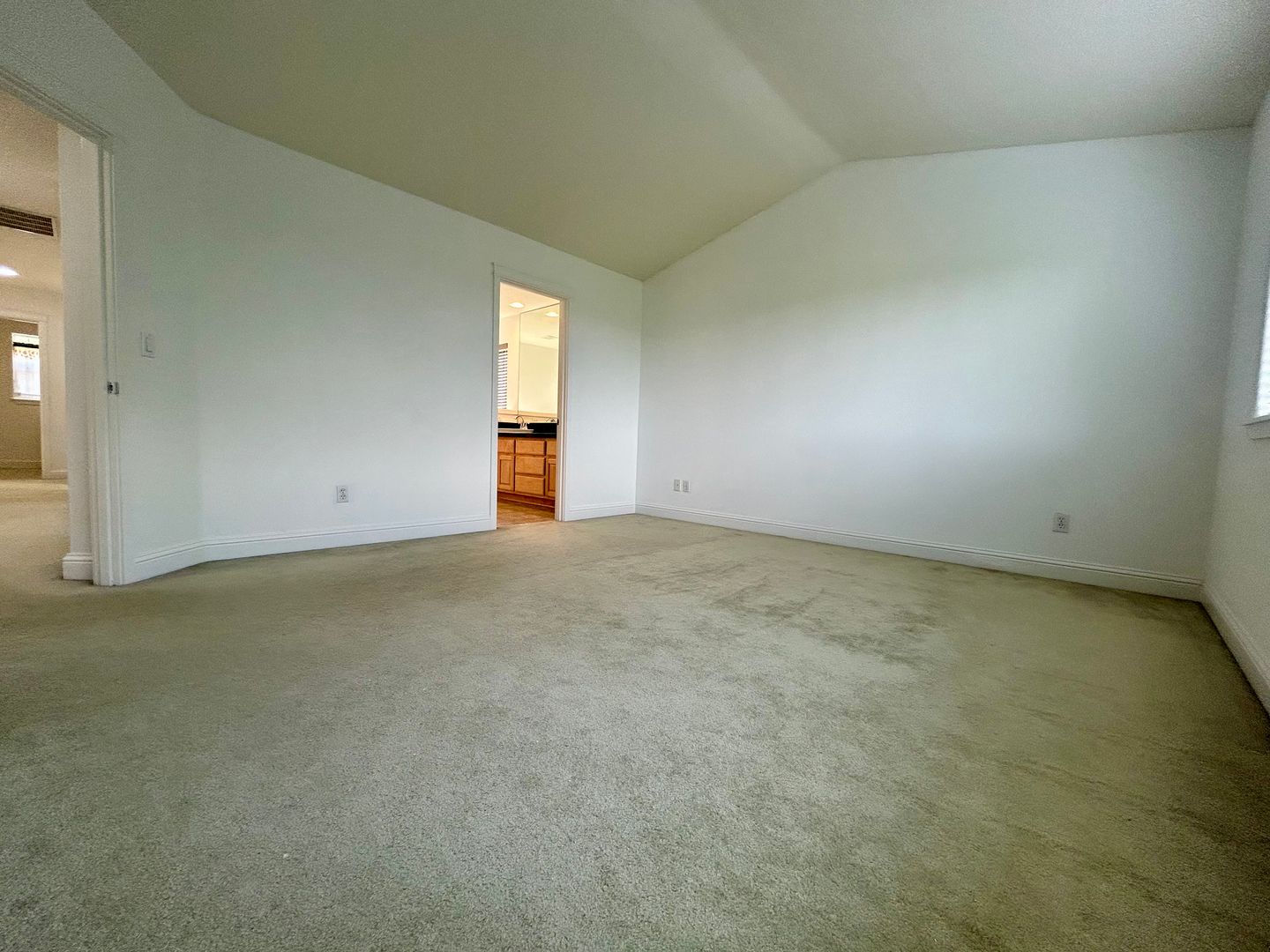 14714 NE 23rd Ave - Vancouver - Washington - 4 bed, 2.5 bath rental property