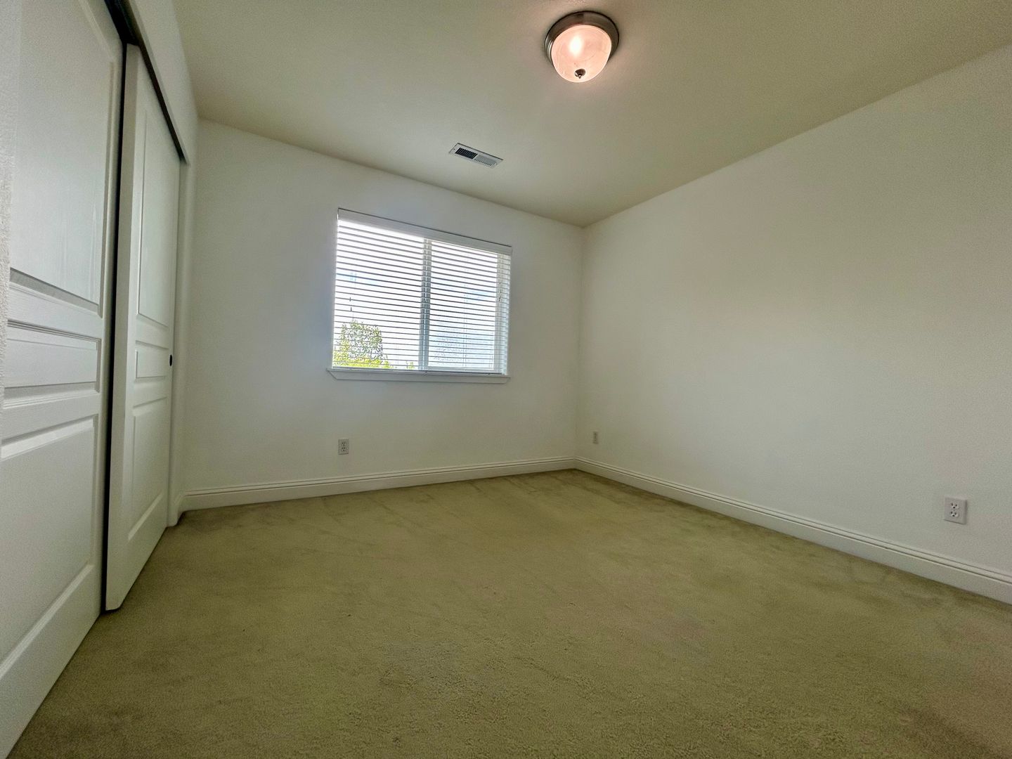 14714 NE 23rd Ave - Vancouver - Washington - 4 bed, 2.5 bath rental property