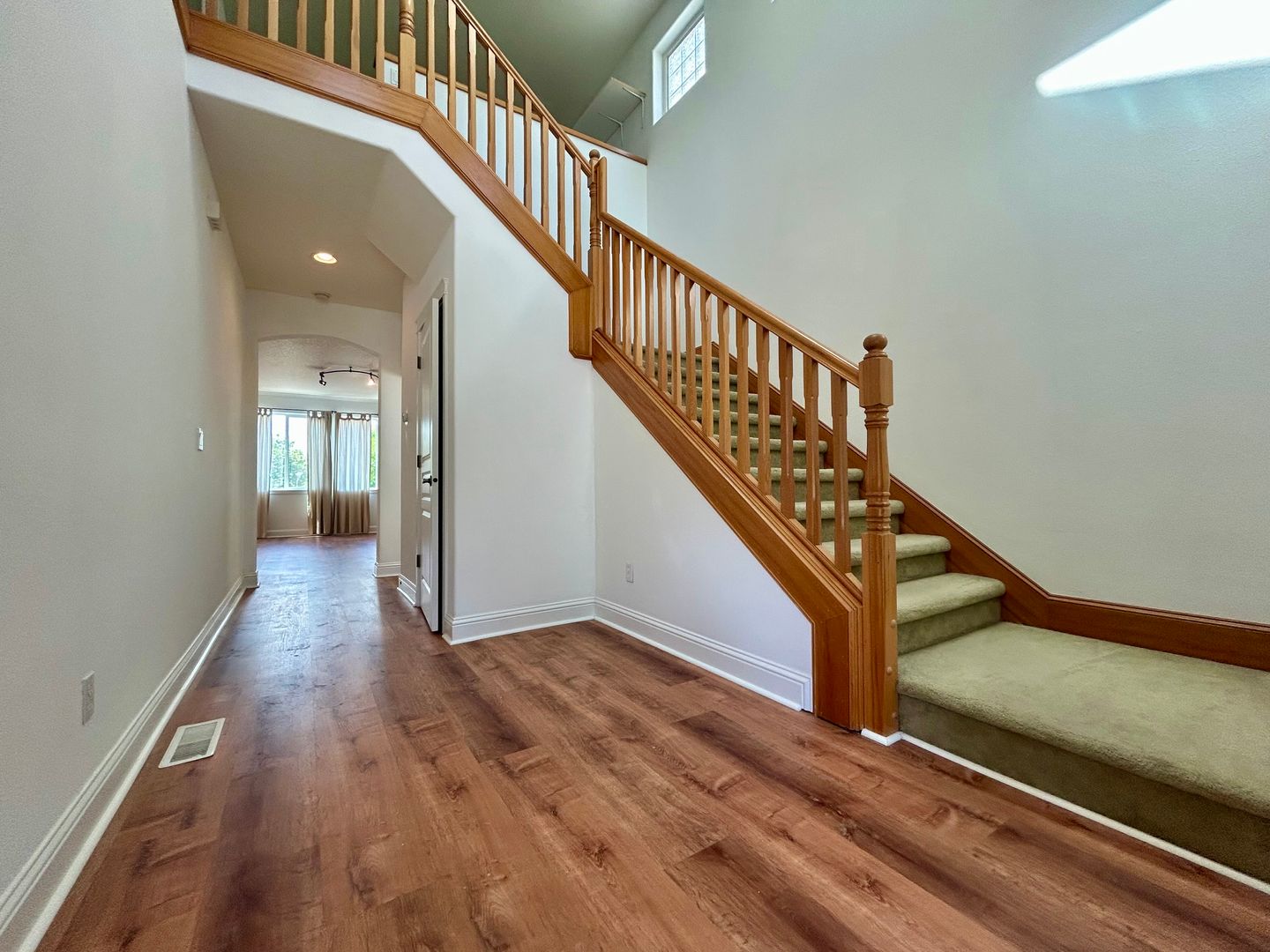 14714 NE 23rd Ave - Vancouver - Washington - 4 bed, 2.5 bath rental property