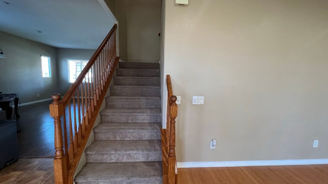 15131 Crane St - Fontana - California - 4 bed, 3 bath rental property