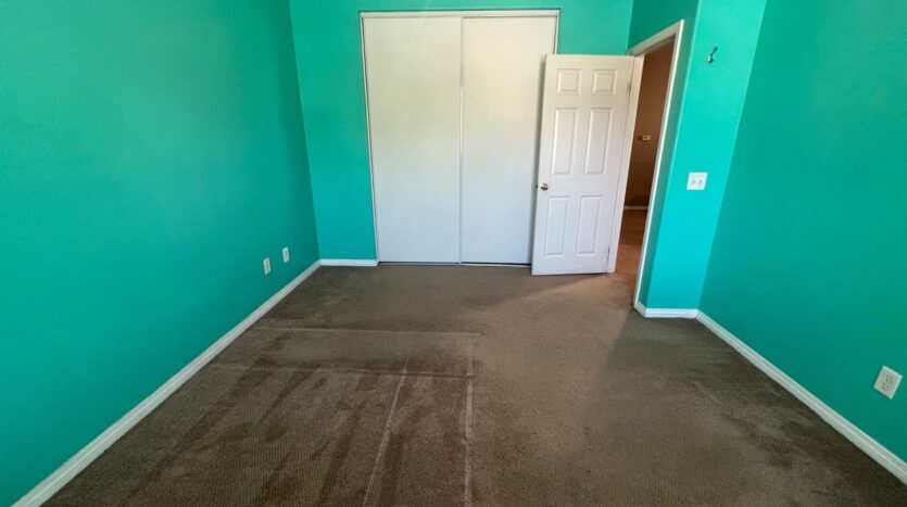 15131 Crane St - Fontana - California - 4 bed, 3 bath rental property