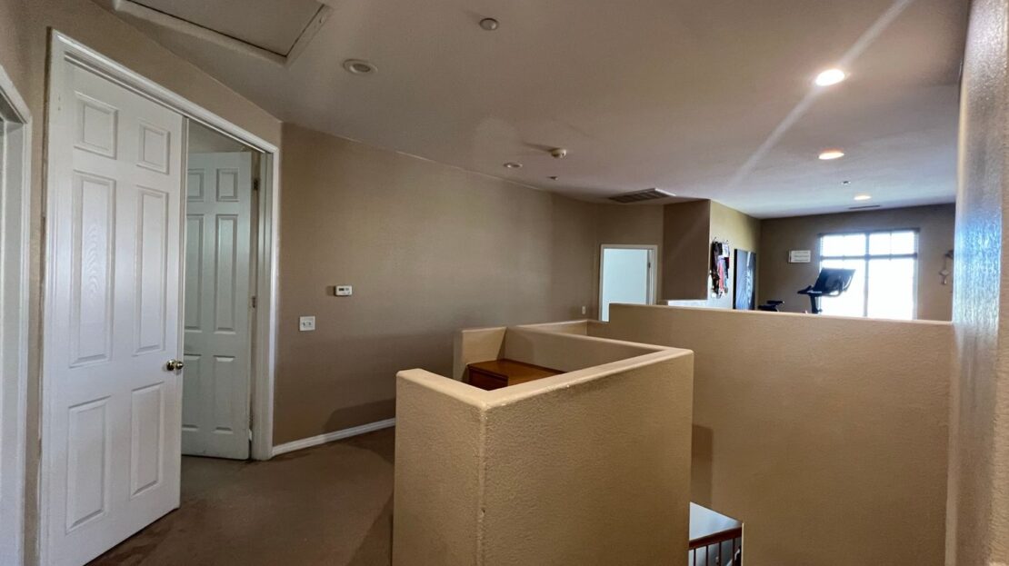 15131 Crane St - Fontana - California - 4 bed, 3 bath rental property