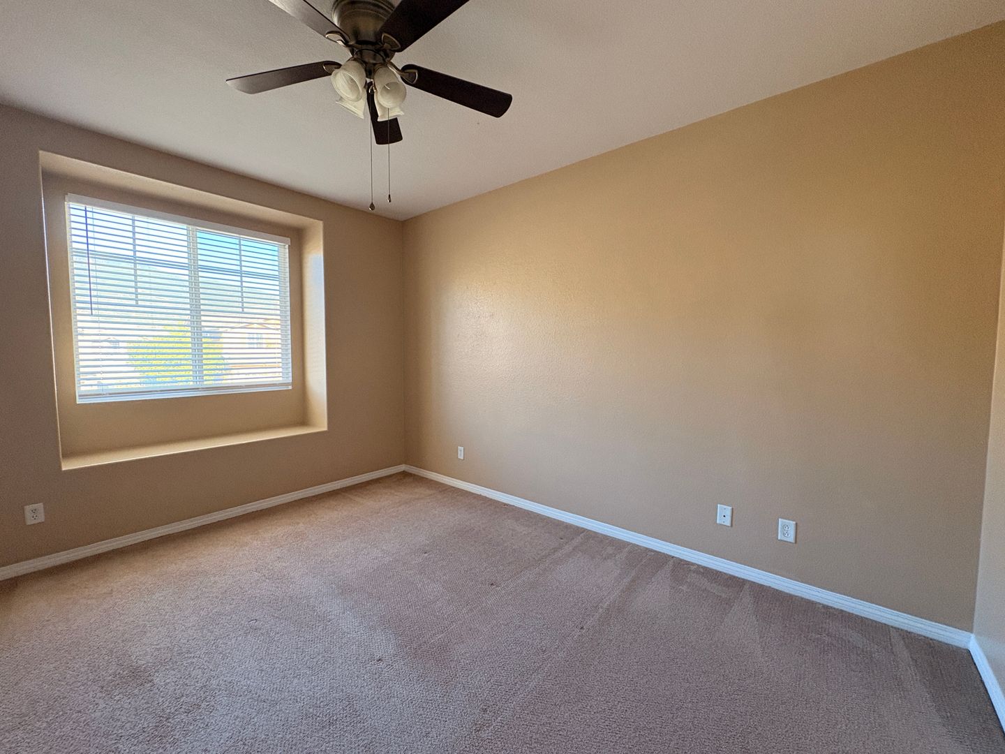 15131 Crane St - Fontana - California - 4 bed, 3 bath rental property