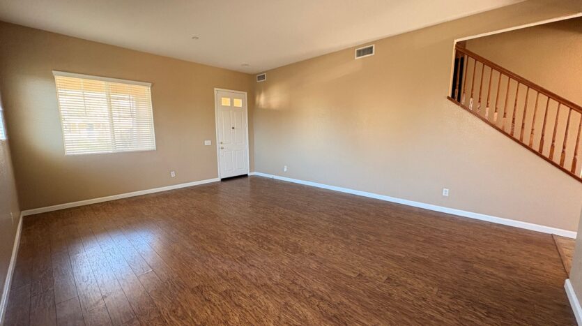 15131 Crane St - Fontana - California - 4 bed, 3 bath rental property