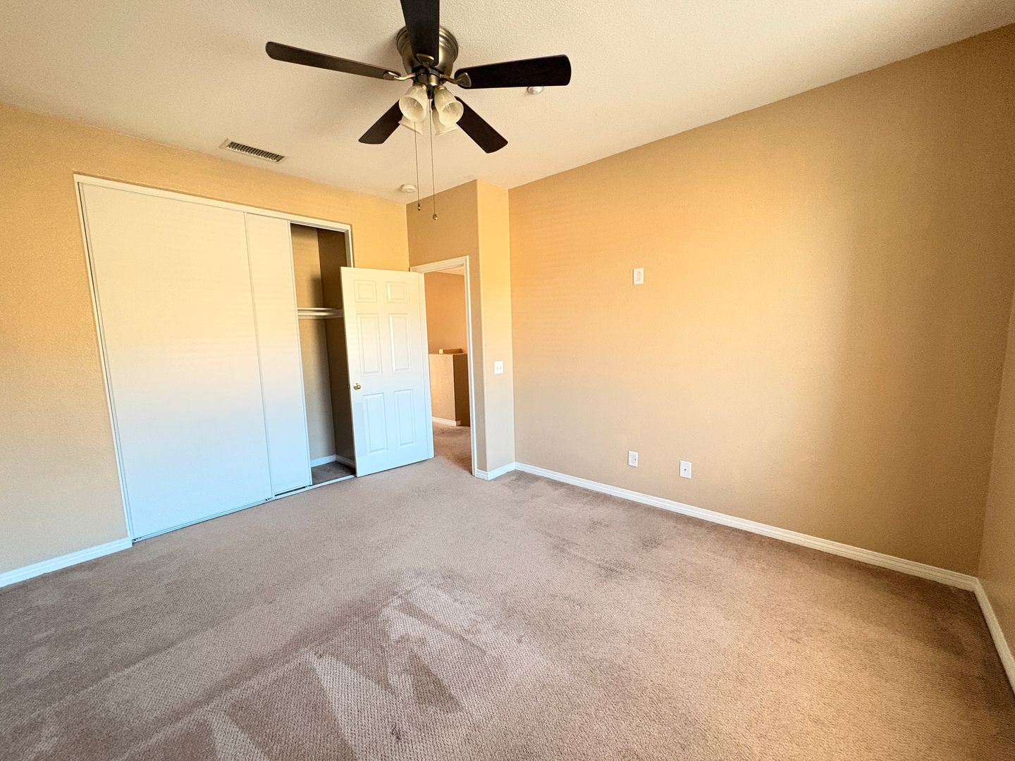15131 Crane St - Fontana - California - 4 bed, 3 bath rental property