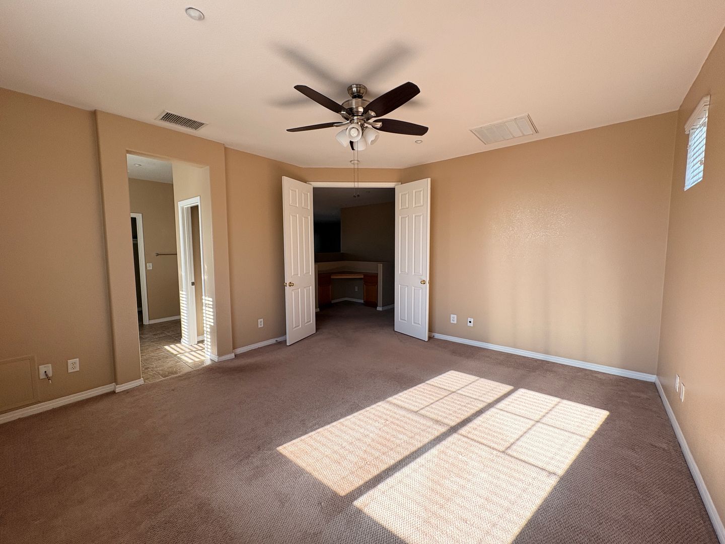 15131 Crane St - Fontana - California - 4 bed, 3 bath rental property