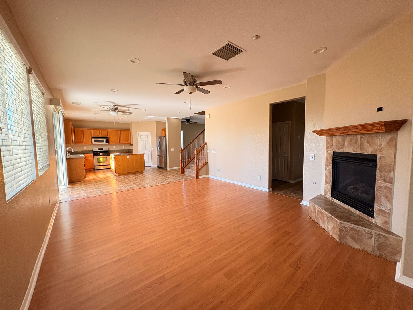 15131 Crane St - Fontana - California - 4 bed, 3 bath rental property