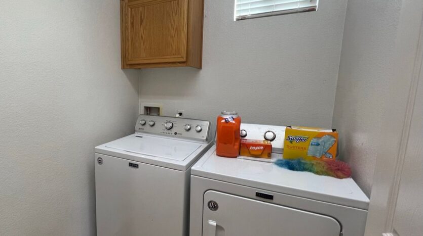 15131 Crane St - Fontana - California - 4 bed, 3 bath rental property