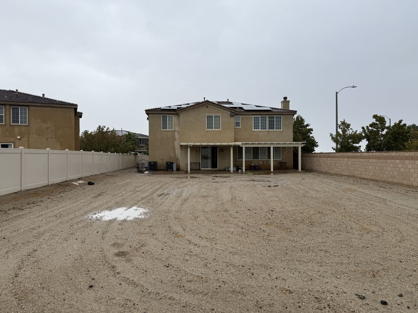 1520 W. Ave P6 - Palmdale - California - 6 bed, 4 bath rental property