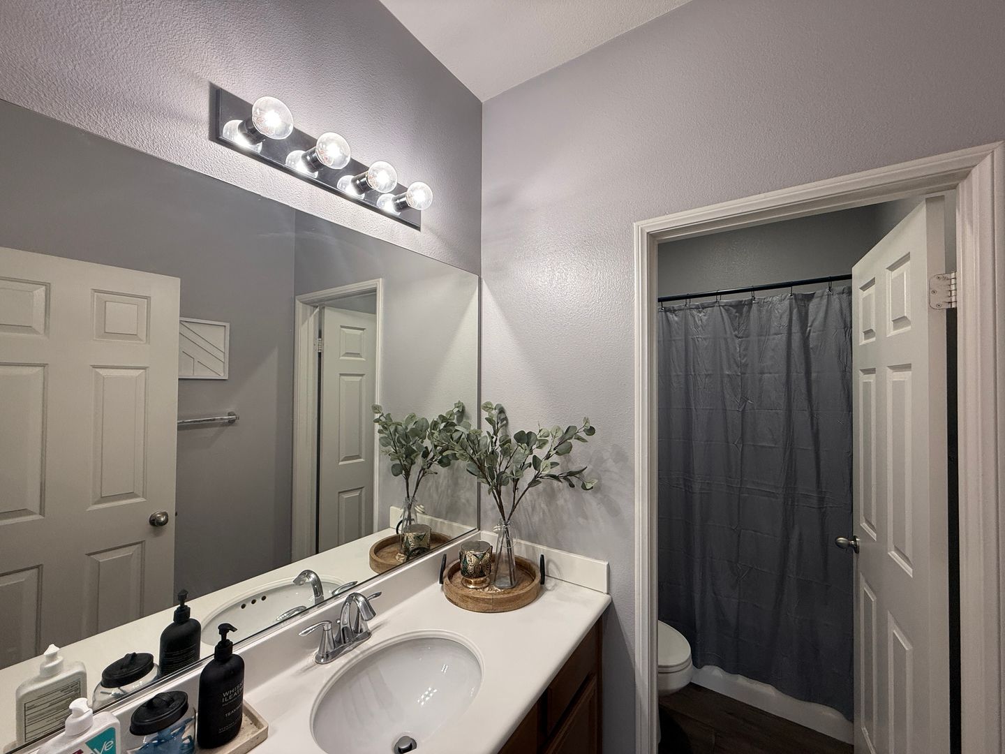 1520 W. Ave P6 - Palmdale - California - 6 bed, 4 bath rental property