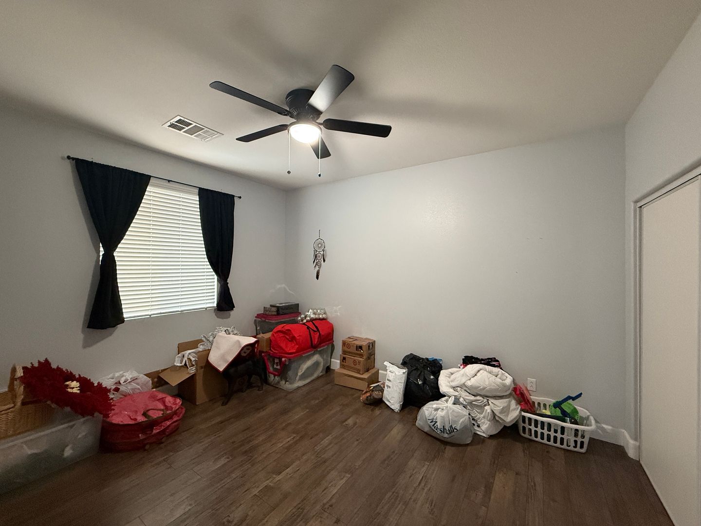 1520 W. Ave P6 - Palmdale - California - 6 bed, 4 bath rental property