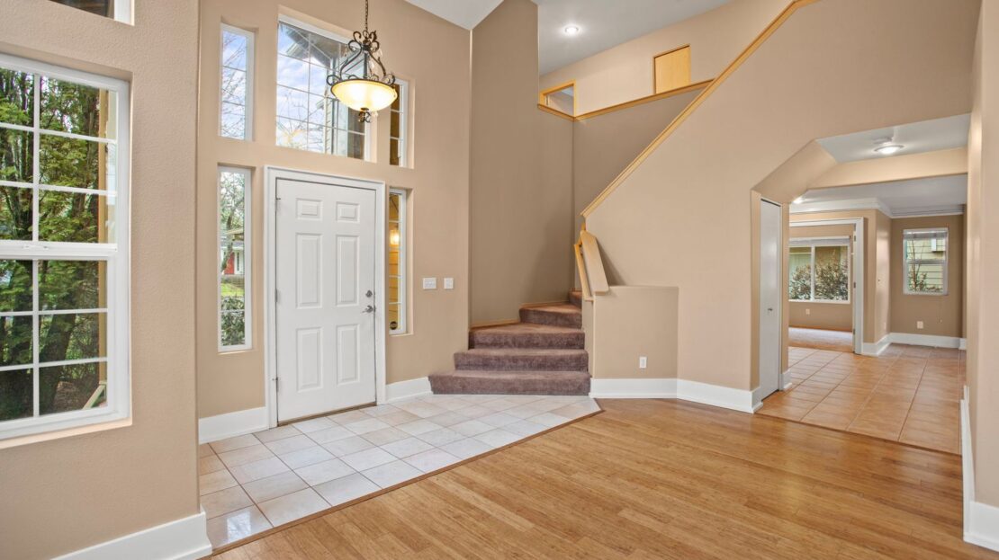 15379 NW Energia St - Portland - Oregon - 4 bed, 2.5 bath rental property