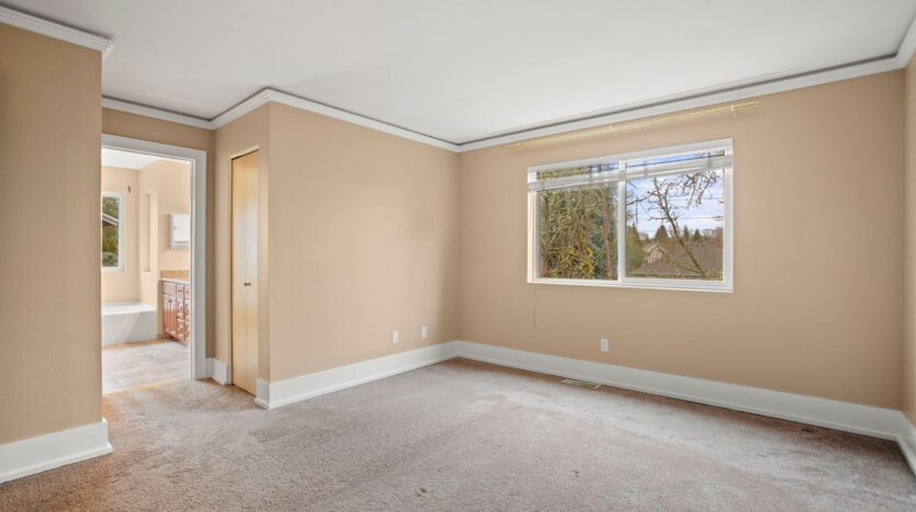 15379 NW Energia St - Portland - Oregon - 4 bed, 2.5 bath rental property