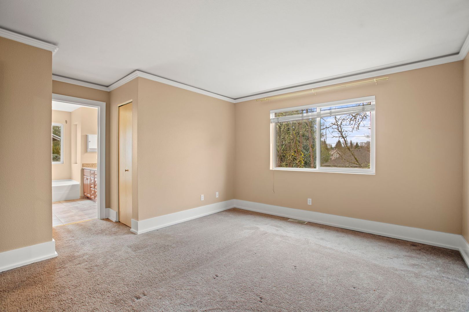 15379 NW Energia St - Portland - Oregon - 4 bed, 2.5 bath rental property