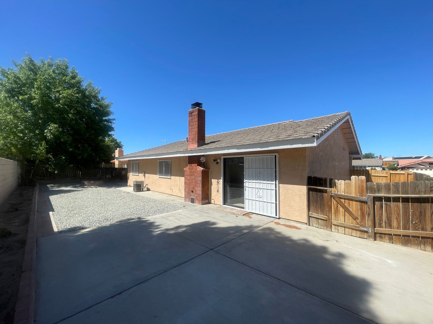 15427 Chaparral St - Victorville - California - 4 bed, 2 bath rental property