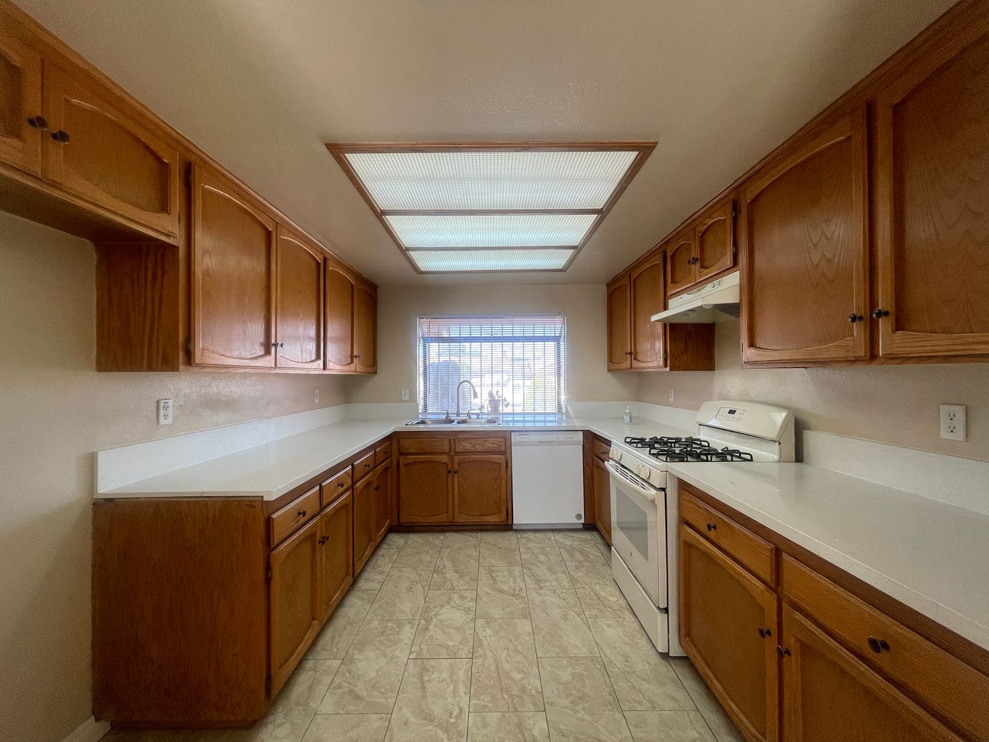 15427 Chaparral St - Victorville - California - 4 bed, 2 bath rental property