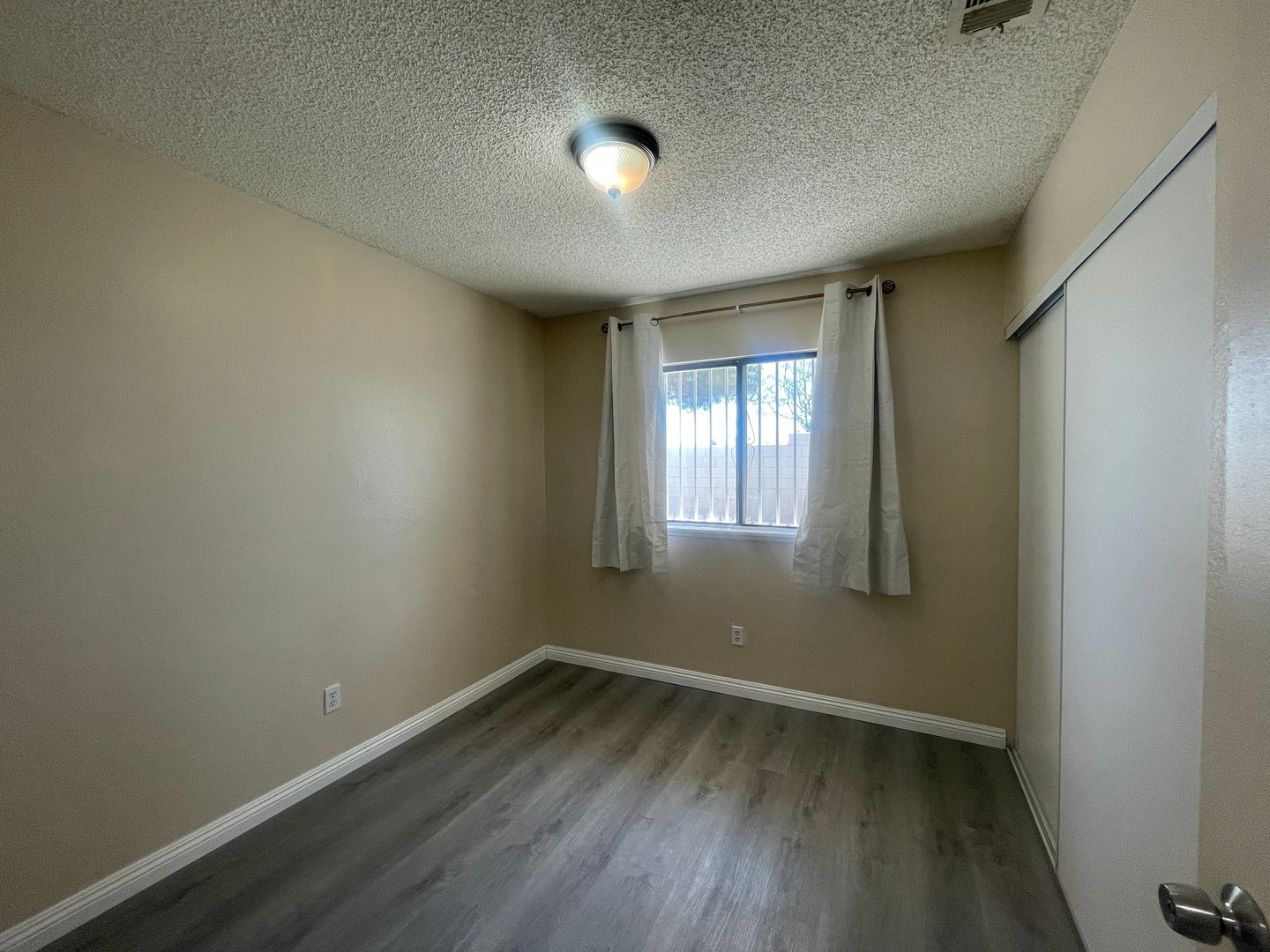 15427 Chaparral St - Victorville - California - 4 bed, 2 bath rental property