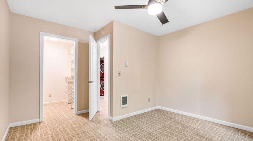 15938 Quarry Road, Unit A1 - Lake Oswego - Oregon - 2 bed, 1 bath rental property