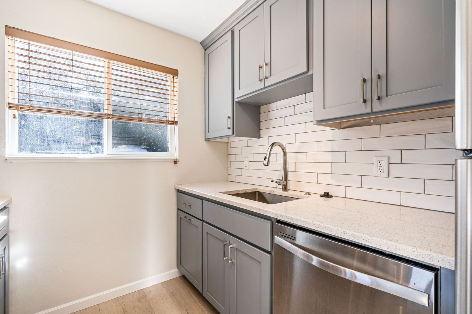 15938 Quarry Road, Unit A1 - Lake Oswego - Oregon - 2 bed, 1 bath rental property