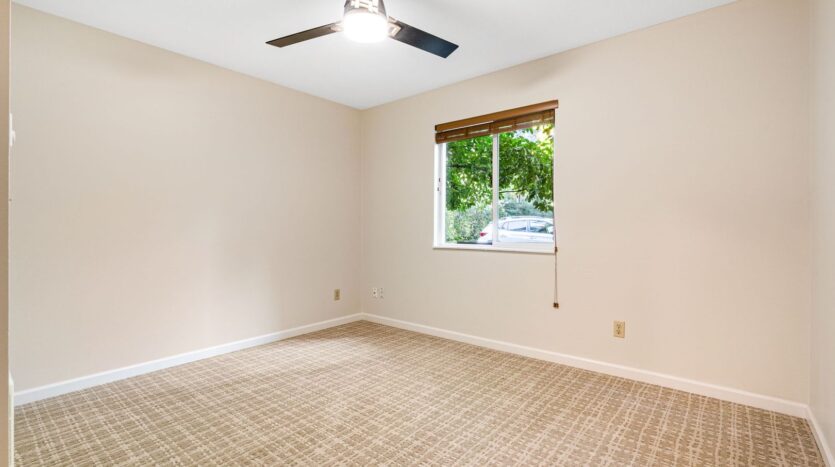 15938 Quarry Road, Unit A1 - Lake Oswego - Oregon - 2 bed, 1 bath rental property