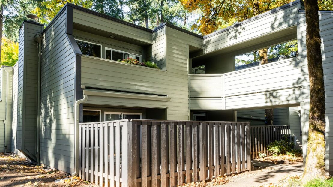15938 Quarry Road, Unit A1 - Lake Oswego - Oregon - 2 bed, 1 bath rental property