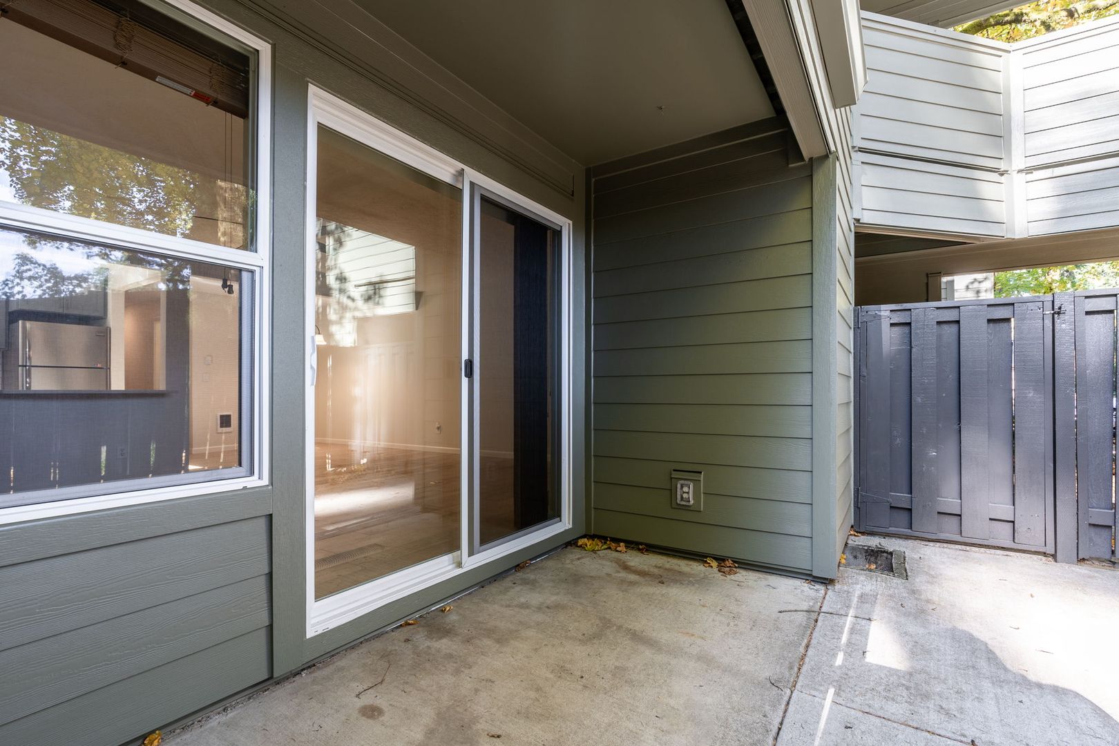 15938 Quarry Road, Unit A1 - Lake Oswego - Oregon - 2 bed, 1 bath rental property