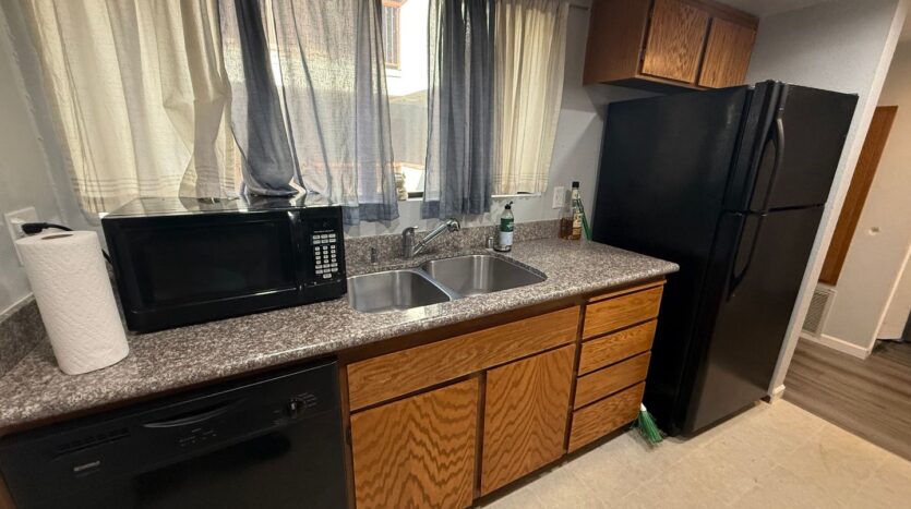 1600 Carmel Drive #18  - Walnut Creek - California - 1 bed, 1 bath rental property