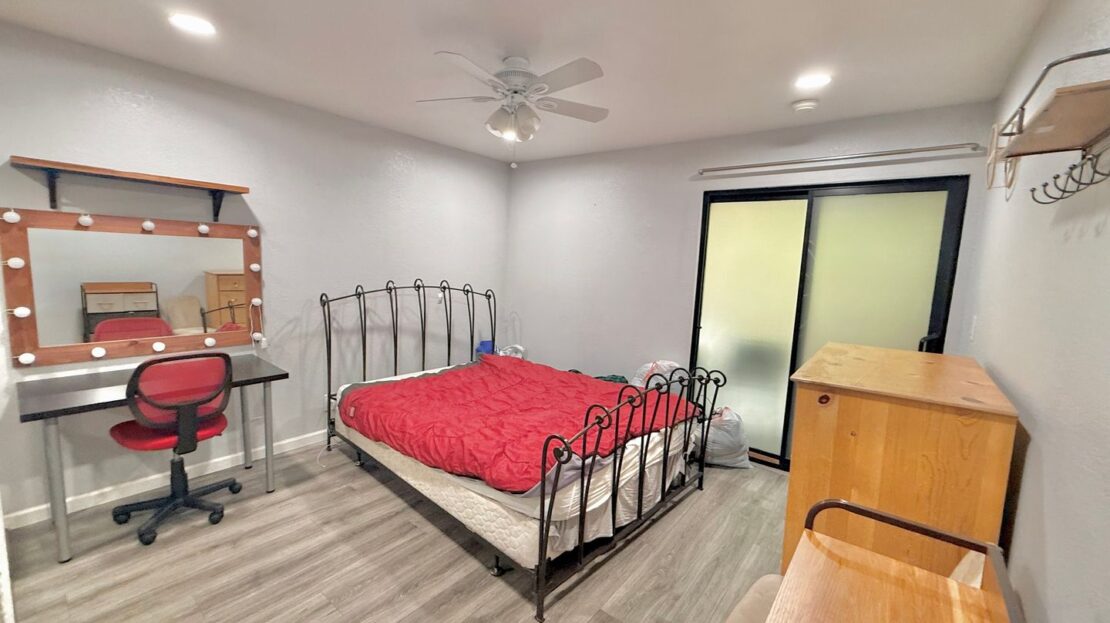 1600 Carmel Drive #18  - Walnut Creek - California - 1 bed, 1 bath rental property