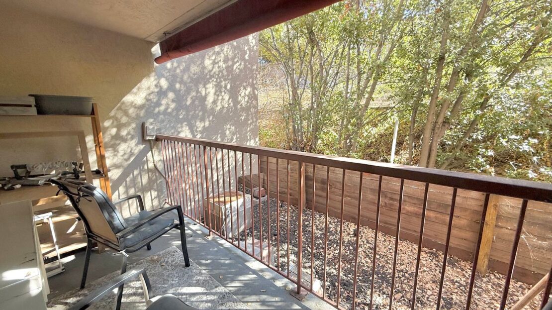 1600 Carmel Drive #18  - Walnut Creek - California - 1 bed, 1 bath rental property