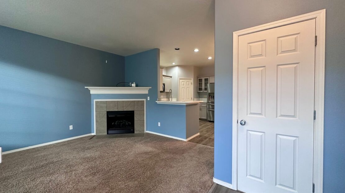 1614 SW 172nd Terrace  - Beaverton - Oregon - 2 bed, 2.5 bath rental property